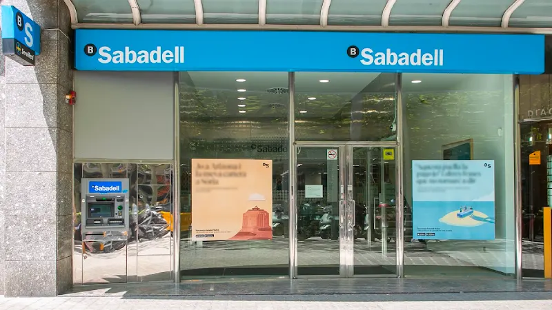 Banco Sabadell - Banco en Madrid - foto 3