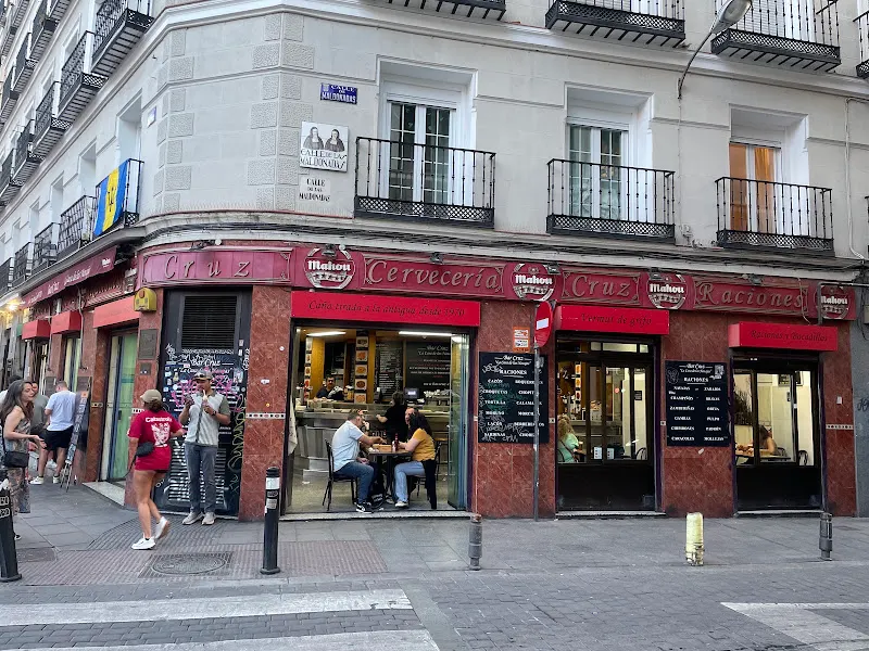 Bar Cruz - La Casa de las Navajas - Bar de tapas en Madrid - foto 2