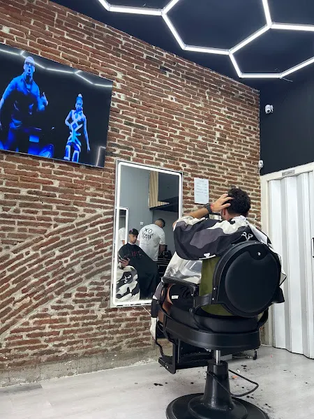 Alejandro's barbershop