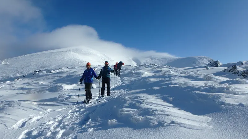 PATAGONICA - Guías de Montaña - Centro de deportes de aventura en Manzanares el Real - foto 2