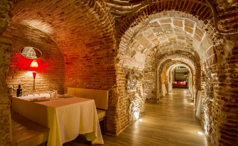 Bodega de los Secretos - Restaurante en Madrid - foto 3