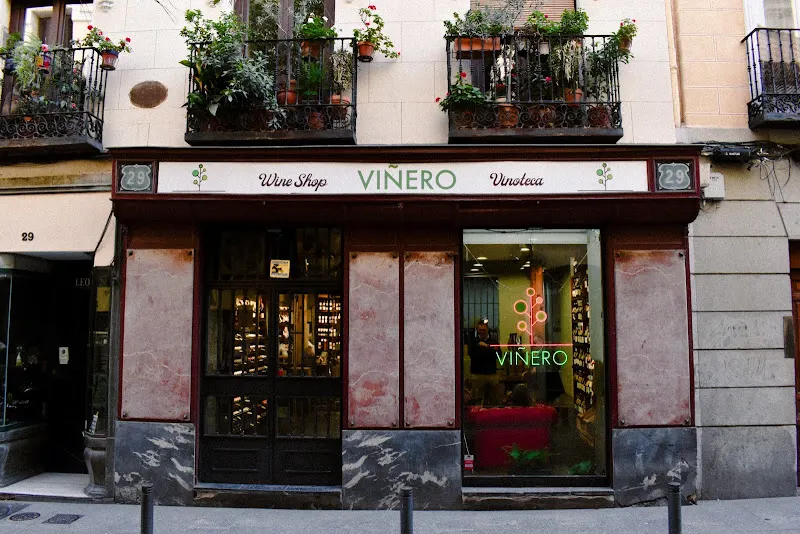 Viñero Vinoteca