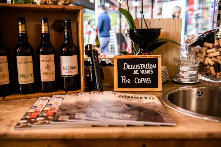 Vinoteca Tierra - Mercado de La Paz - Madrid