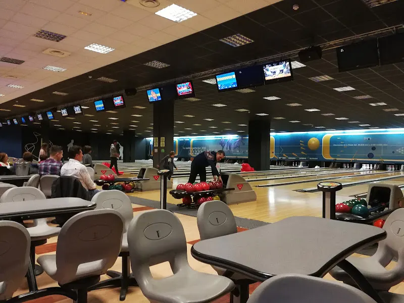Omagic Bowling - San Sebastián de los Reyes