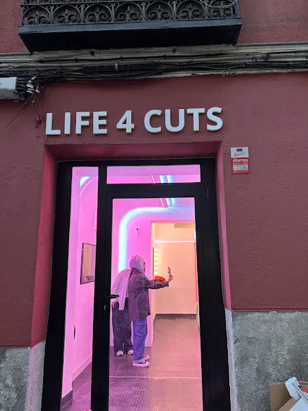 Life4cuts - Estudio de fotografía en Madrid - foto 2