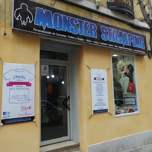 Monster Stamping - Tienda de camisetas personalizadas en Madrid - foto 2