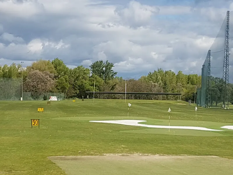 Escuela de Golf de la Federación de Madrid - Campo de golf público en Madrid - foto 2