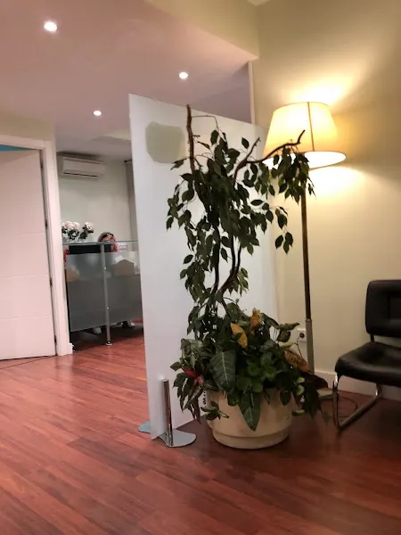 Consulta Privada De Farto Casado Miguel - Madrid