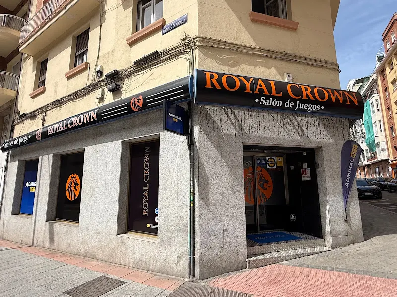 Royal Crown Argüelles - Casino en Madrid - foto 2
