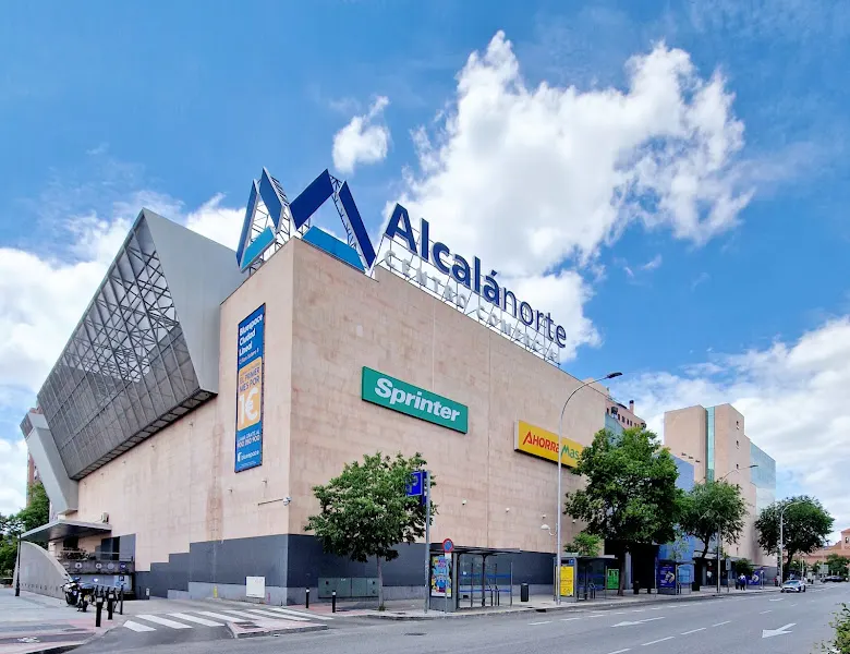 Centro comercial Alcalá Norte - Centro comercial en Madrid - foto 3