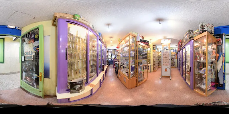 Chollo Games - Tienda de videojuegos en Madrid - foto 3