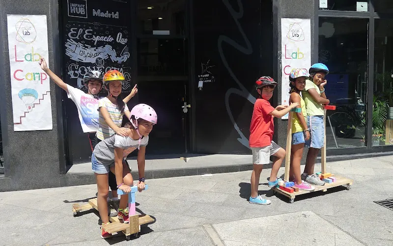 Escuelab - Programa de actividades extraescolares en Madrid - foto 2