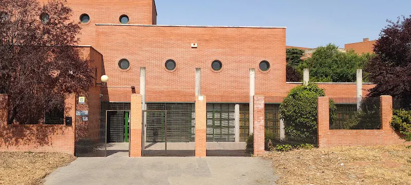 CAD Villaverde. Centro de Atención a las Adicciones - Madrid