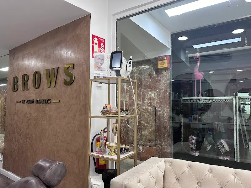 Brows by Assma Cosmetics - Centro de estética en Madrid - foto 2