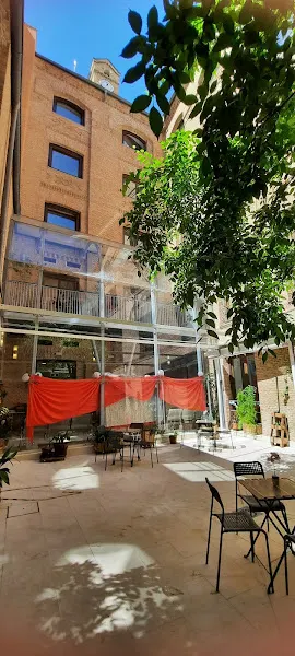 Centro Municipal de Mayores Dos Amigos - Madrid