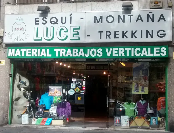 Deportes LUCE - Tienda de deportes al aire libre en Madrid - foto 2