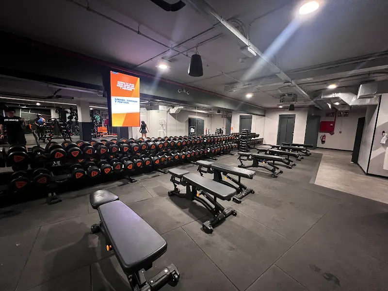 Basic-Fit - Gimnasio en Madrid - foto 3