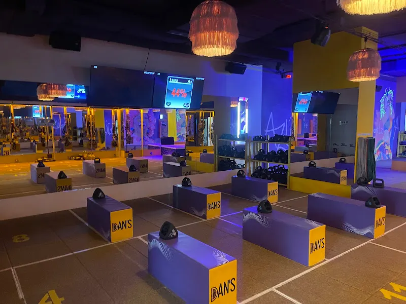DAN’S Madrid – Barceló | ¡Entrenamientos efectivos que elevan tu ánimo! - Gimnasio en Madrid - foto 2