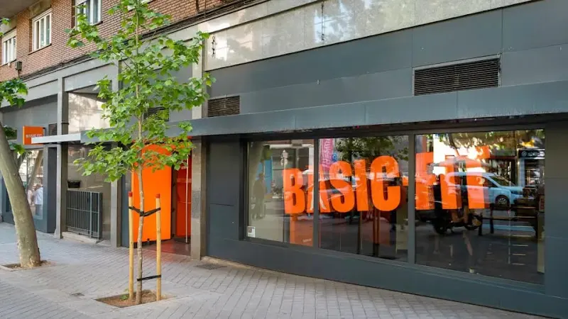 Basic-Fit - Gimnasio en Madrid - foto 2