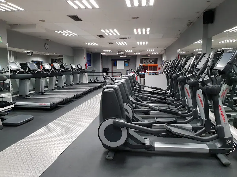 Centro Deportivos Gym Narváez