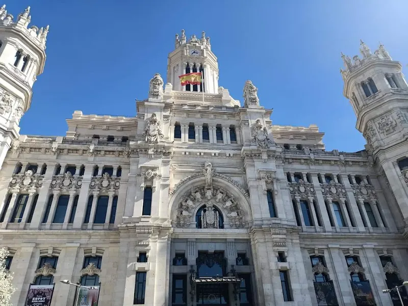 Turismo Madrid - Ayuntamiento en Madrid - foto 2
