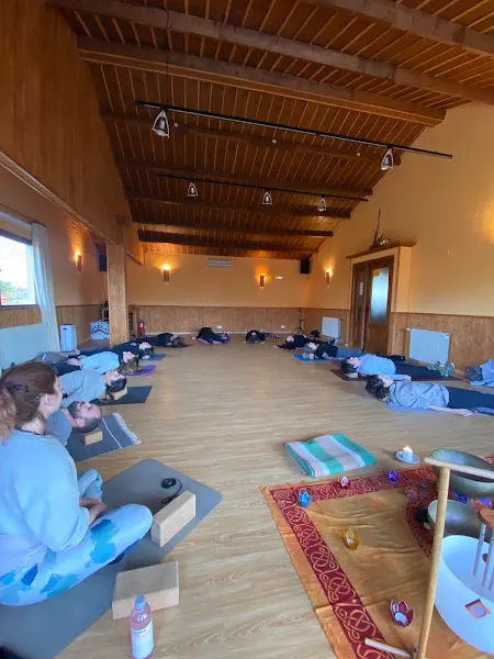 Prevalece el yoga - Instructor de yoga en Cádiz - foto 2