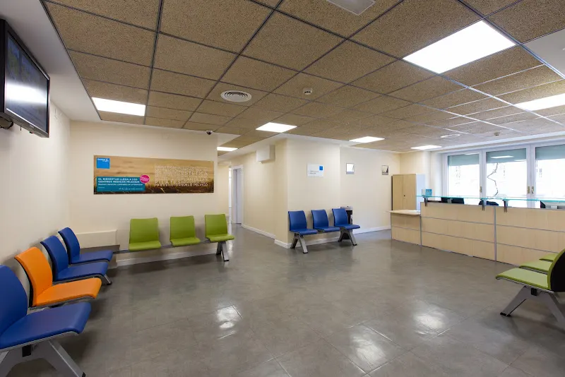 Centro Médico Sanitas Conde Duque - Centro médico en Madrid - foto 3