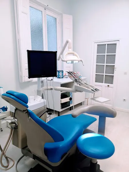 Clinícas Pol - Dentista en Madrid - foto 2