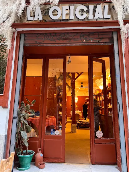 La Oficial - Tienda de cerámica en Madrid - foto 2