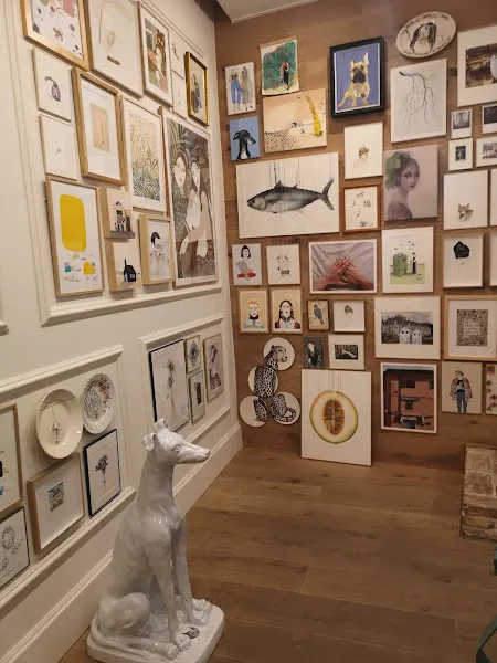 Galería Échale Guindas