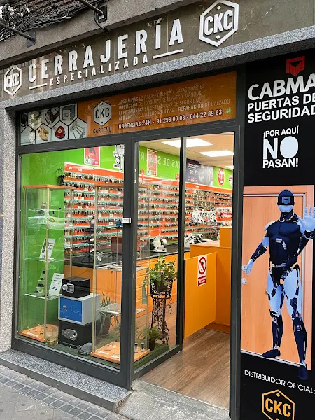 CERRAJERIA CKC ARGUELLES - Madrid