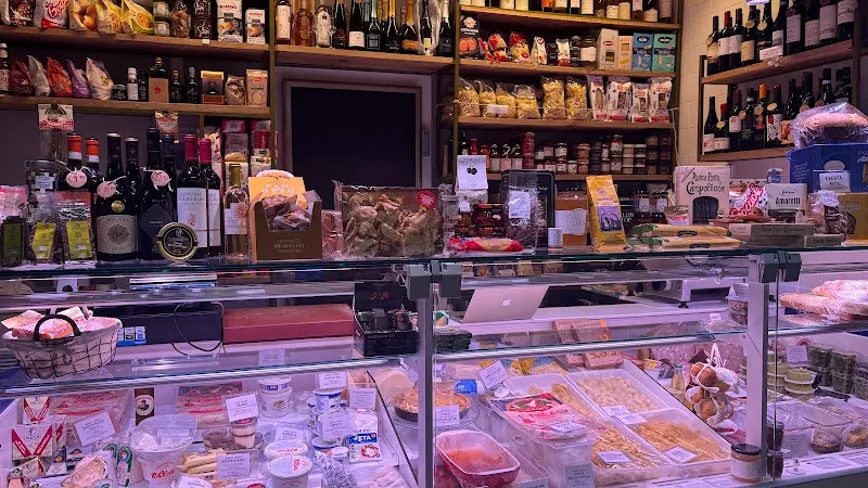 Alimentari MARCO | Selección Italiana de Autor - Madrid