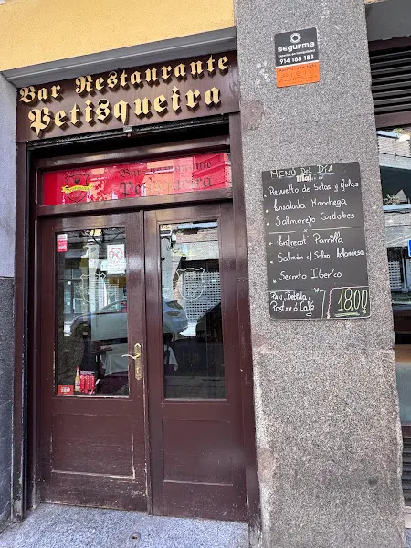 Bar Petisqueira Restaurante