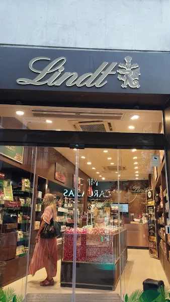 Lindt