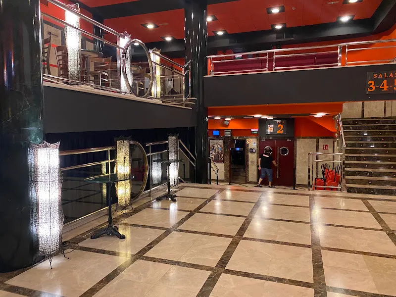 Cines Verdi - Cine en Madrid - foto 2