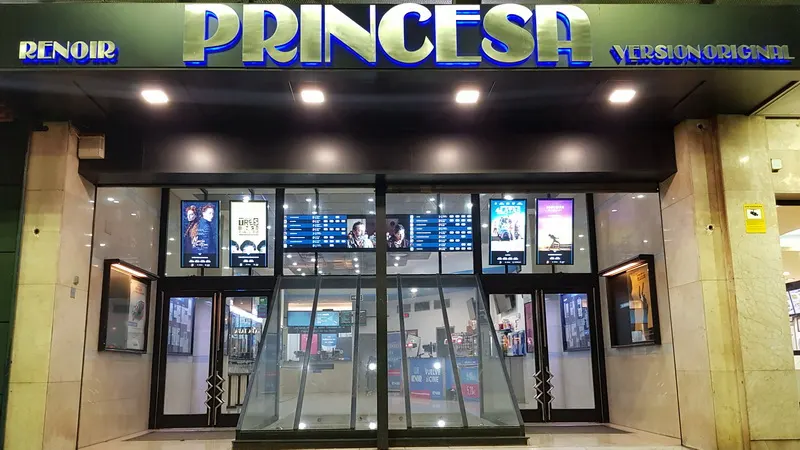 Cines Renoir Princesa - Cine en Madrid - foto 3