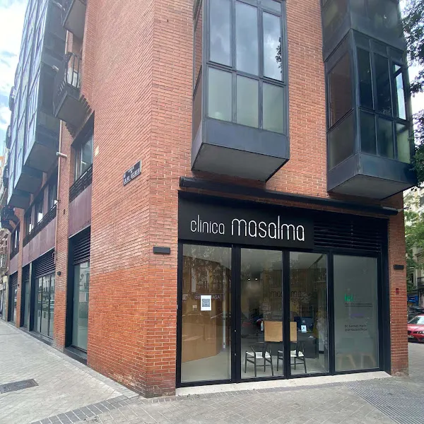 Dr. Macía Colón - Cirujano en Madrid - foto 2