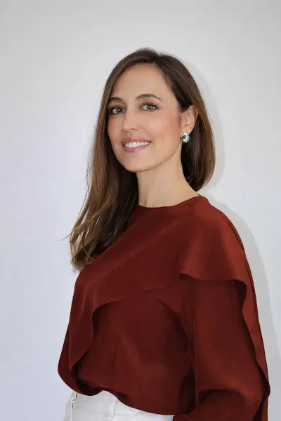 Dra Silvia Rosón. Rinoplastia Madrid. Rinoplastia Ultrasónica. Rinoseptoplastia. Cirugía Estética Facial y Maxilofacial - Cirujano en Madrid - foto 2