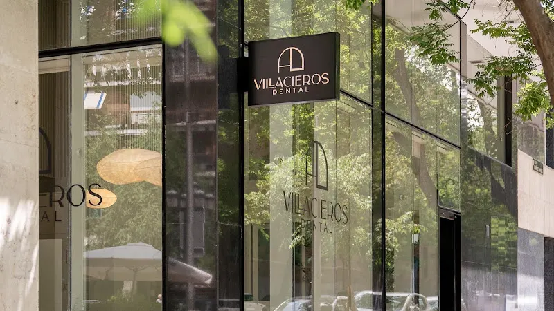 Alberto Villacieros | Villacieros Dental - Madrid