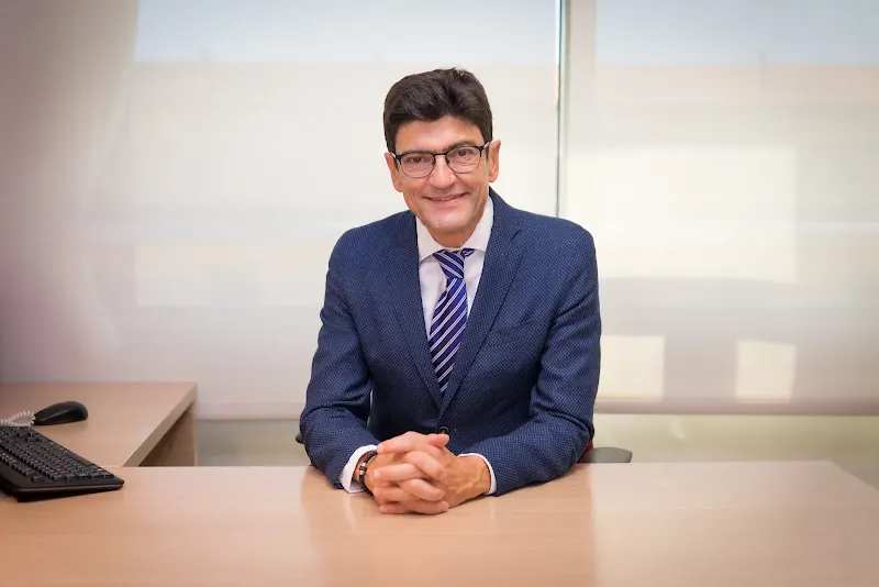 Dr. Escariz