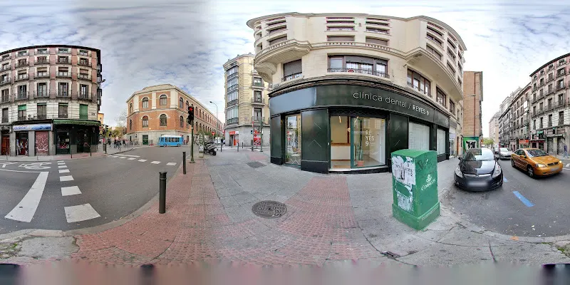 Clínica Dental Reyes 9 - Clínica dental en Madrid - foto 2