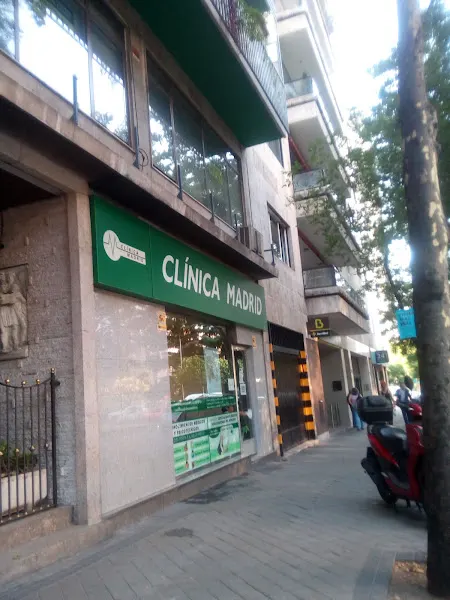 Clínica Madrid. Paseo de la Castellana.