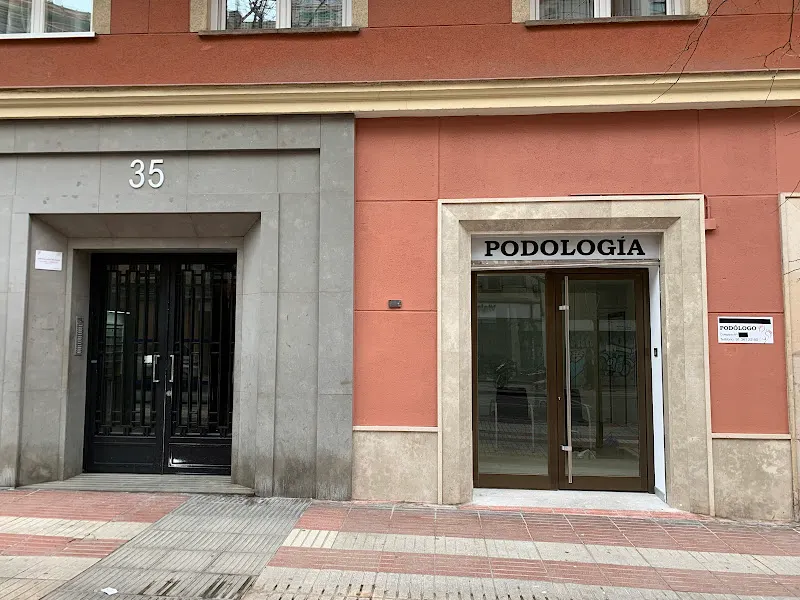 Clínica Podológica en Madrid - Marqués de zafra - Podólogo en Madrid - foto 2