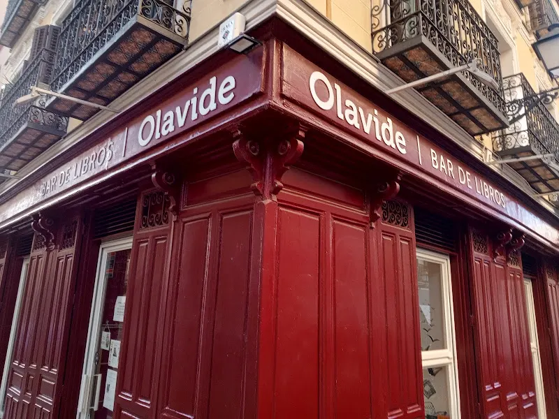 Olavide Bar de libros - Librería en Madrid - foto 2