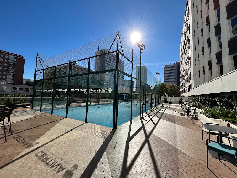 Club y Escuela de Padel IberiaMart Madrid