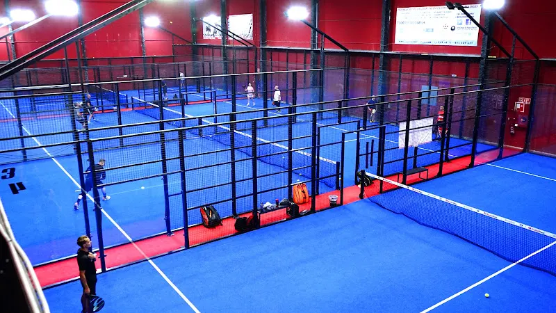 Padel Kas - Club de pádel en Madrid - foto 2