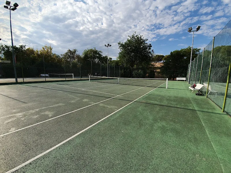 Centro Deportivo Municipal Tenis Casa de Campo - Polideportivo en Madrid - foto 2