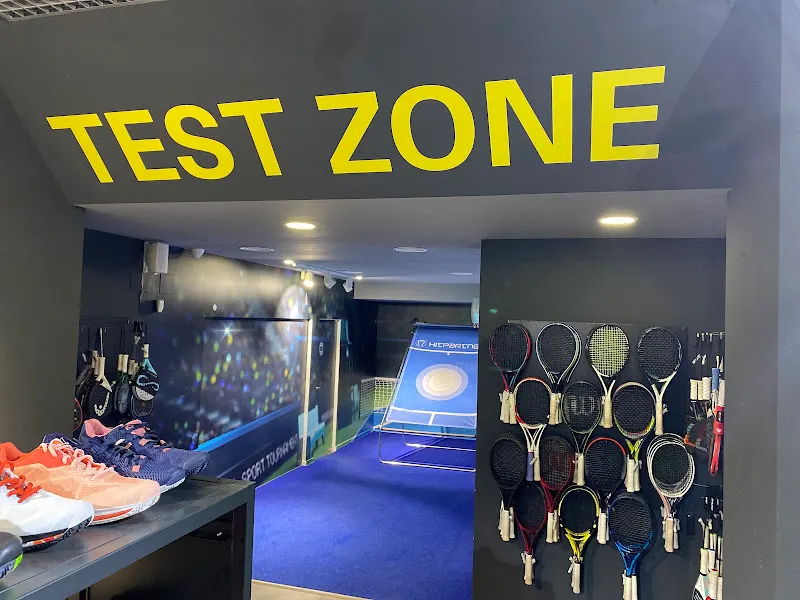 Tennis-Point I Tienda de Pádel Madrid - Tienda de deportes en Madrid - foto 2