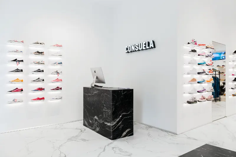 CONSUELA STORE Tienda de sneakers en Madrid