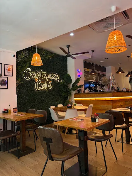Costanza Cafe - Madrid